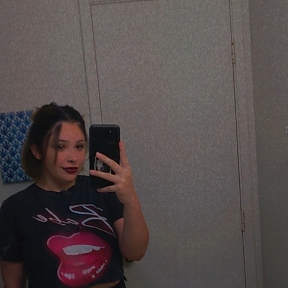 Meet your Posher, Emily